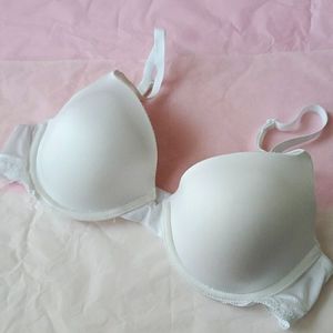 Calvin Klein Lightly Lined T-shirt Bra